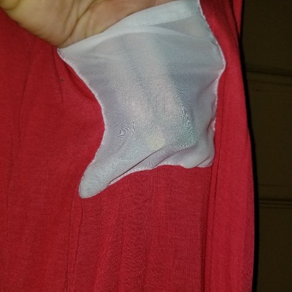 Beautiful comfy tank high-low top - Picture 4 of 5